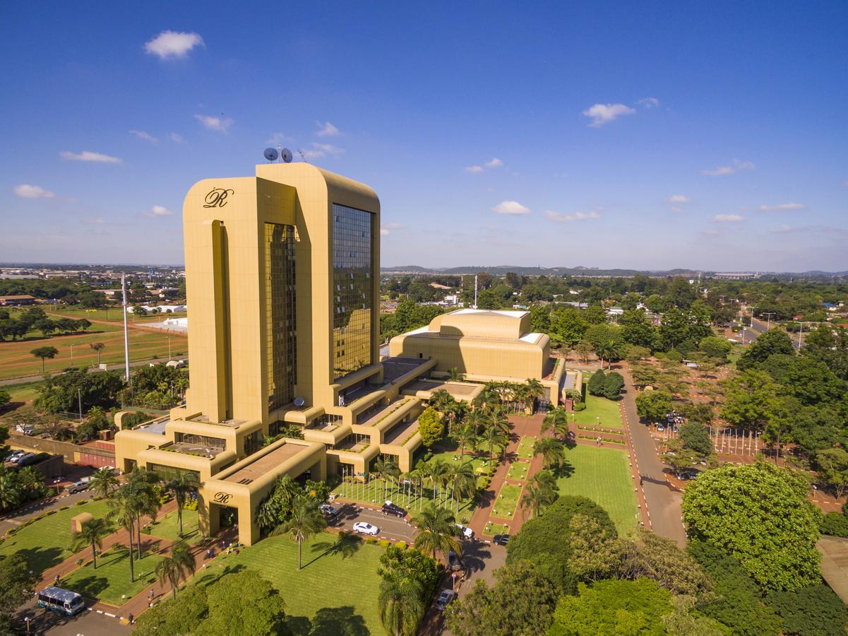 Rainbow Towers Hotel & Conference Centre Harare Exterior photo
